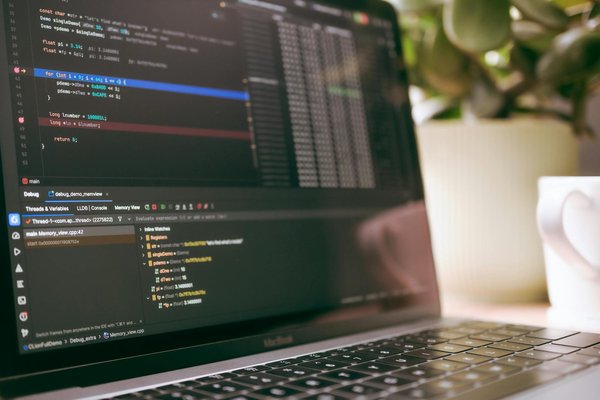 Come posso formare i miei dipendenti sulla sicurezza informatica?