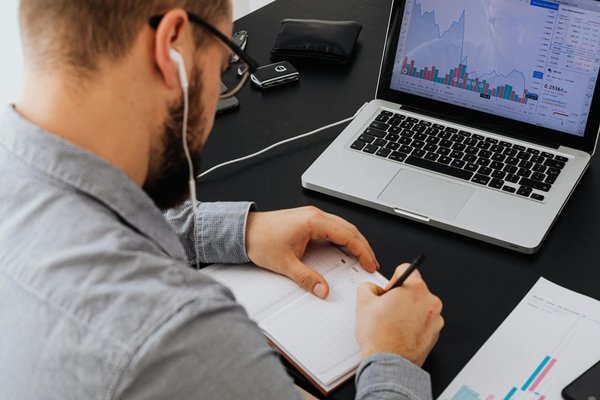 Quali sono le opportunità offerte dall'analisi dei dati per il settore della salute?